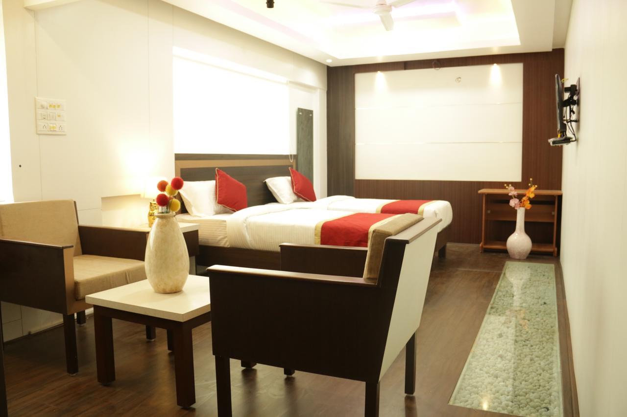Flagship Malnad Residency Near Bengaluru Palace Exterior photo