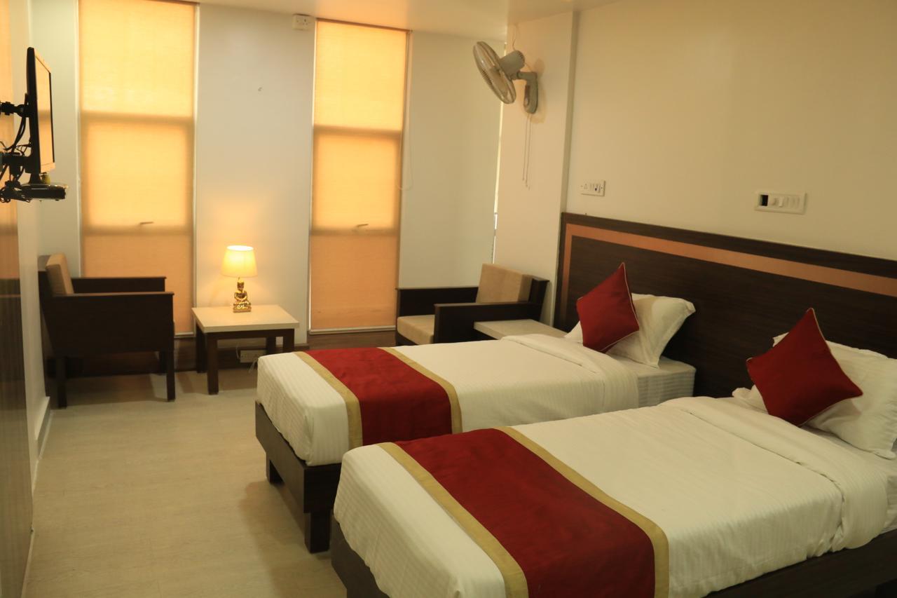 Flagship Malnad Residency Near Bengaluru Palace Exterior photo
