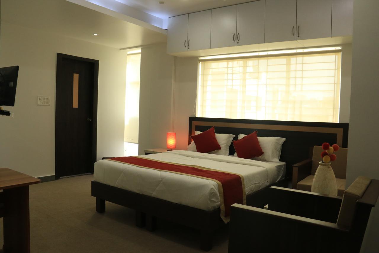 Flagship Malnad Residency Near Bengaluru Palace Exterior photo